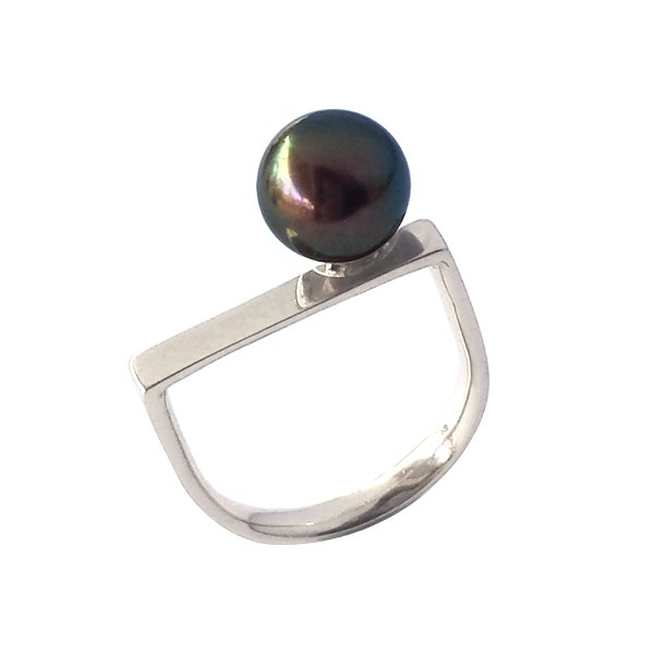 Cradle Black Pearl Ring - Sterling Silver